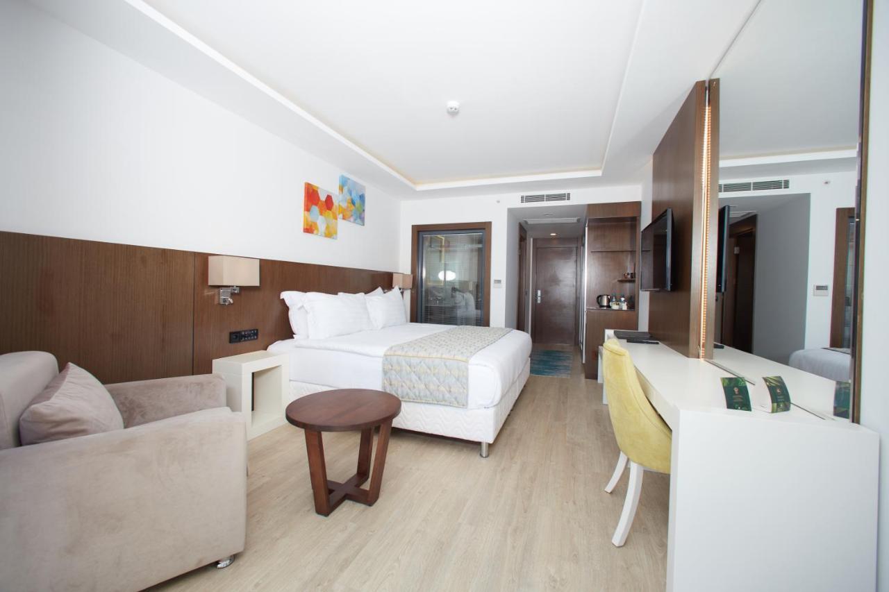 The Nowness Luxury Hotel & Spa Adulty Only Çeşme 外观 照片