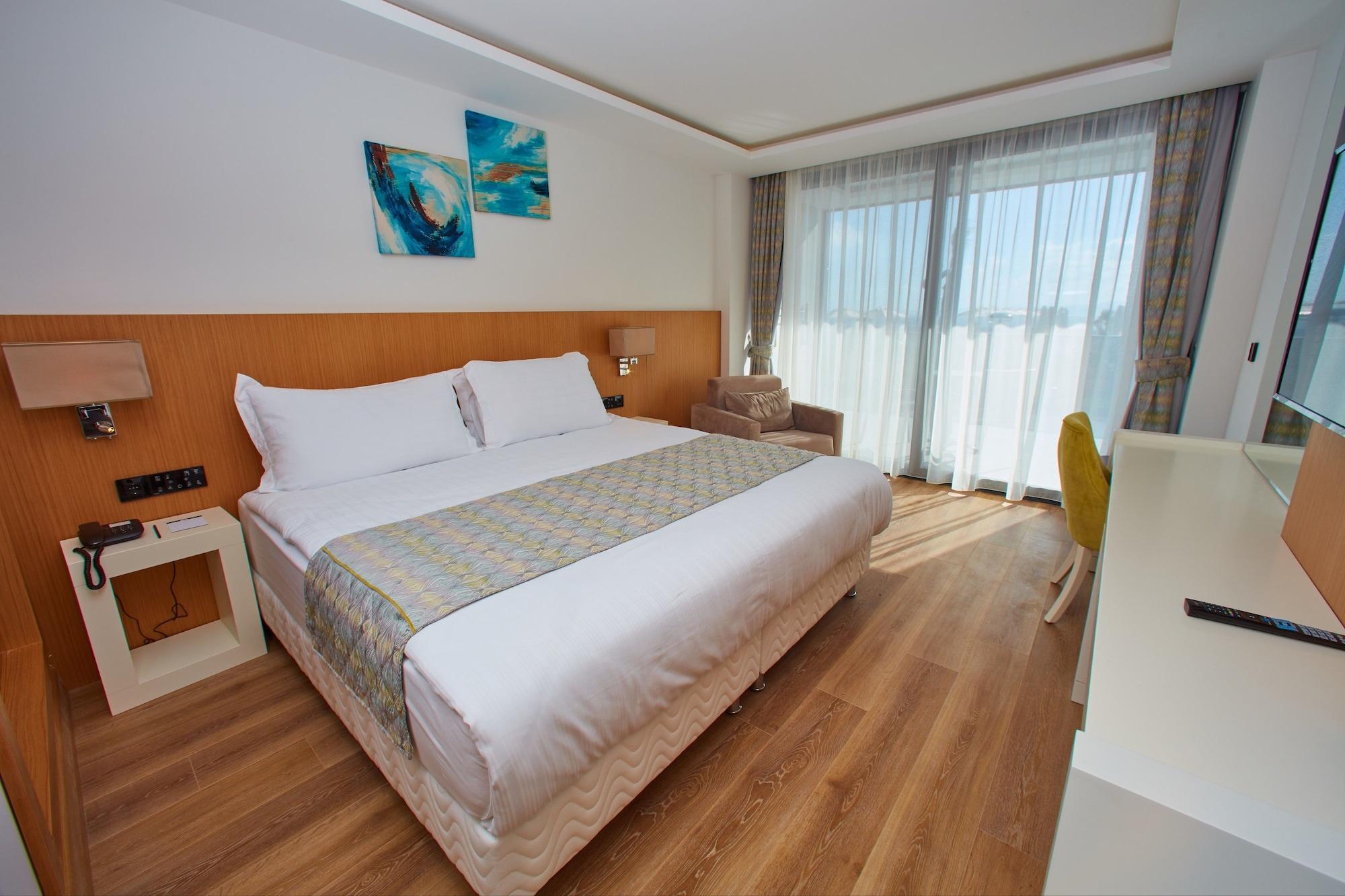The Nowness Luxury Hotel & Spa Adulty Only Çeşme 外观 照片